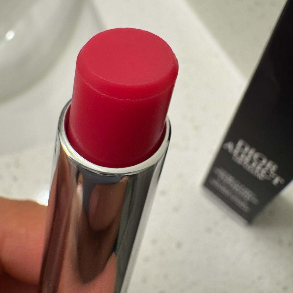 NIB- Dior Addict Lip Glow - Picture 10 of 11